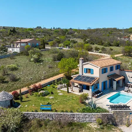 Vila Riba Labin (Istria)