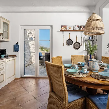 Vila Riba Labin (Istria)